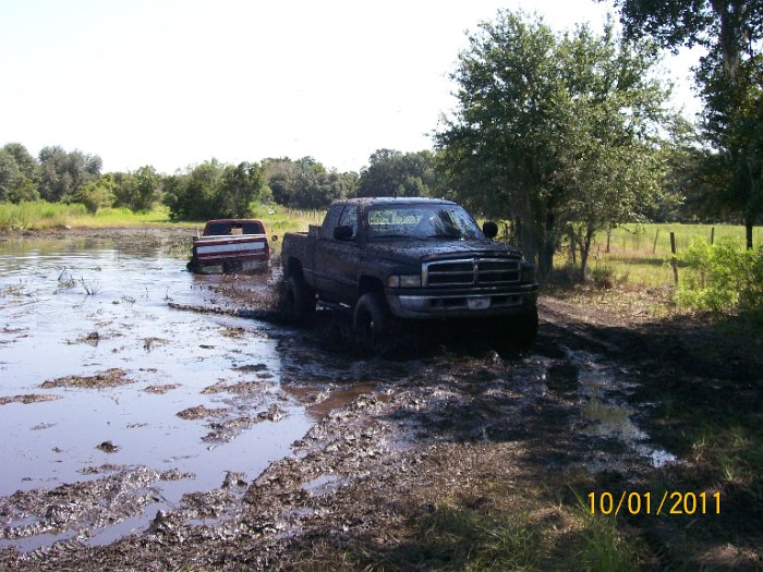 2011-Oct-01 HGR4X4 Cookout P1 051